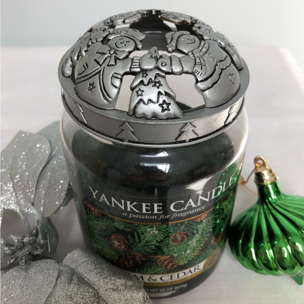 Yankee Candle Retired Pewter Snowman Iluma-Lid Candle Jar Topper